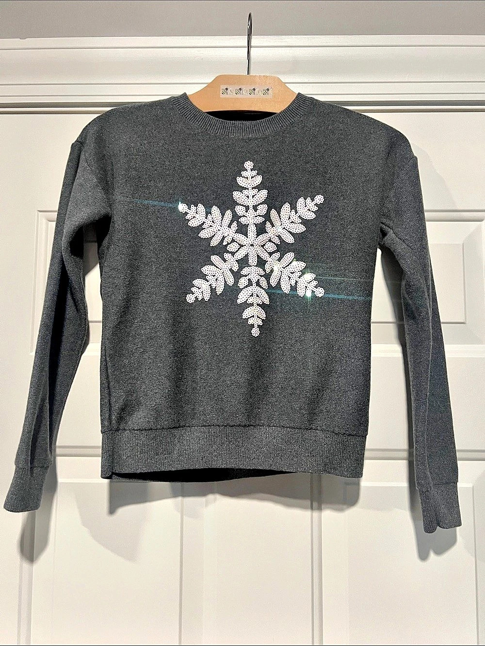 Gap Kids Sequin Heather Grey Girls Sz Large Snowflake Sweater Holiday Winter